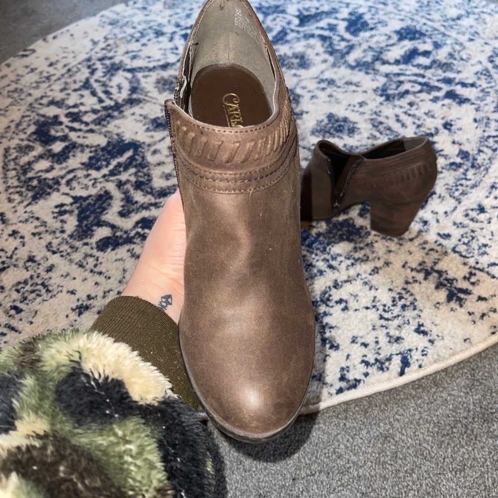 Tan booties - Picture 5 of 5